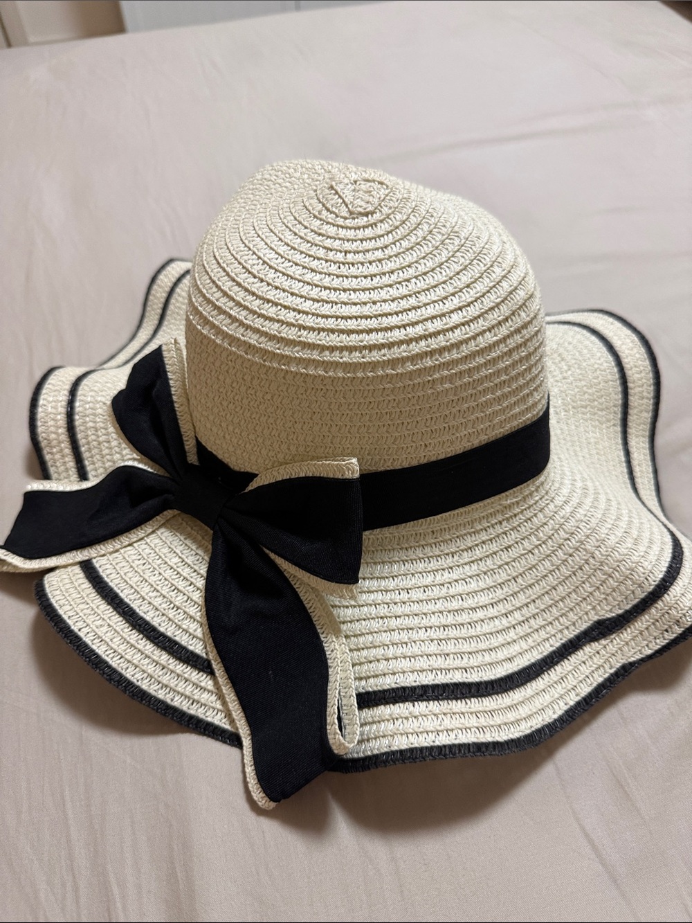 Classic Cream Sun Hat with Black Bow - Kids Accessories